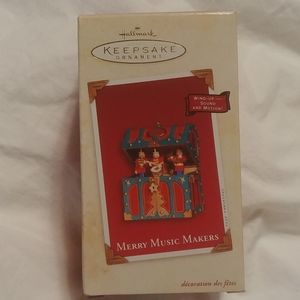 Hallmark Merry Music Makers Toy Soldiers.